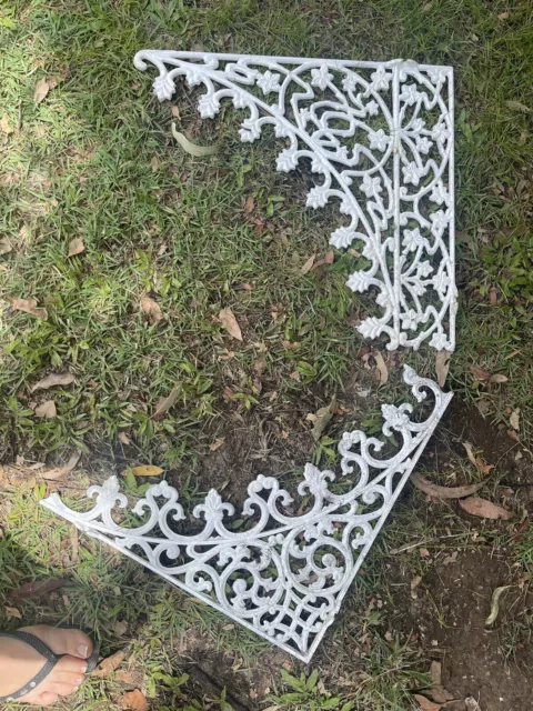 Filigree Brackets VICTORIAN CAST IRON FOLIAGE White X2 Collectors Vintage