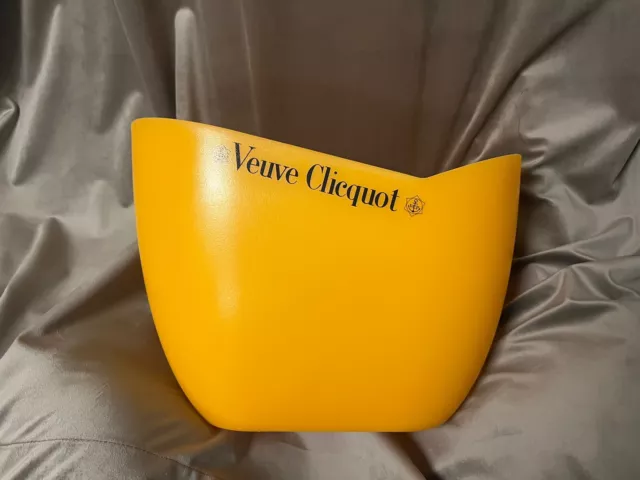 Veuve Clicquot 🥂🍾 - Champagner Doppel Kühler - 2 Flaschen - VCP - Top 🌟