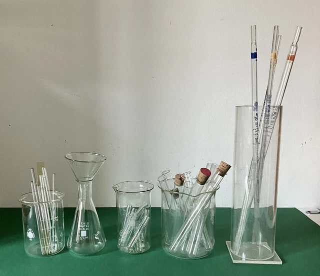 Vetreria laboratorio vintage 7