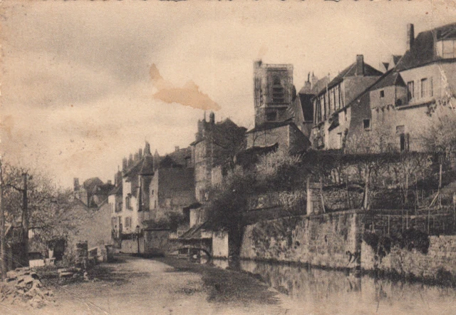 CAP CLAMECY le quai des moulins de la ville timbrée