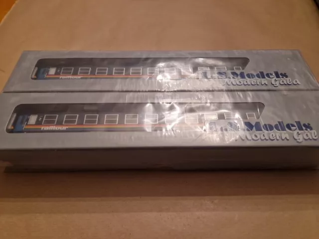 L.S Models Modern Gala 42022 I+II Set Railtour, neu