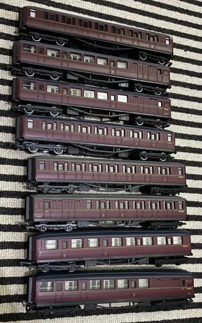 8x Hornby LNER Gresley Teak Coaches British Railways Maroon Livery job lot