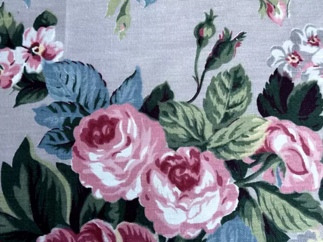 Shabby Chic Hollywood Regency GLAM Roses on Taupe Barkcloth Era Vintage Fabric