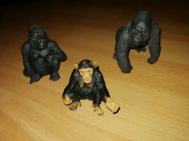 Schleich 3 x  Affe, Gorilla u. a. Weibchen + Schimpanse 2001
