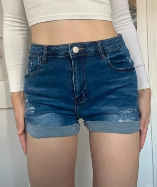 Short A Trous En Jean's Shein Taille 38