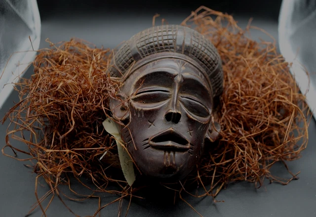 Antique HAND CARVED WOOD MASK TRIBAL FACE WOODEN AFRICAN PWO Chokwe