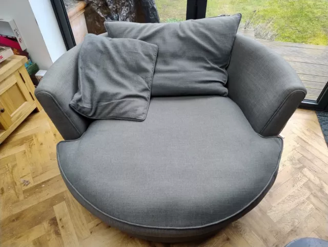 Two Seater Circular Spinning Sofa Love Chair - Dark Grey Smoke & Pet Free
