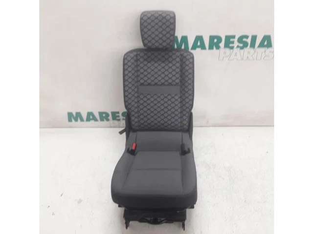P10153848 Sitz RENAULT Scenic III (JZ) 880109518R