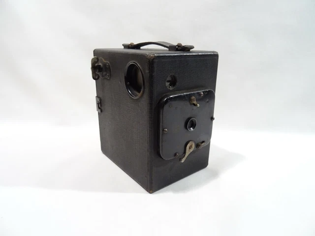 ancien appareil photo SERIFLEX 4X4 OTOMATIC (Gebraucht) in Cortaillod für CHF 74 - mit Lieferung