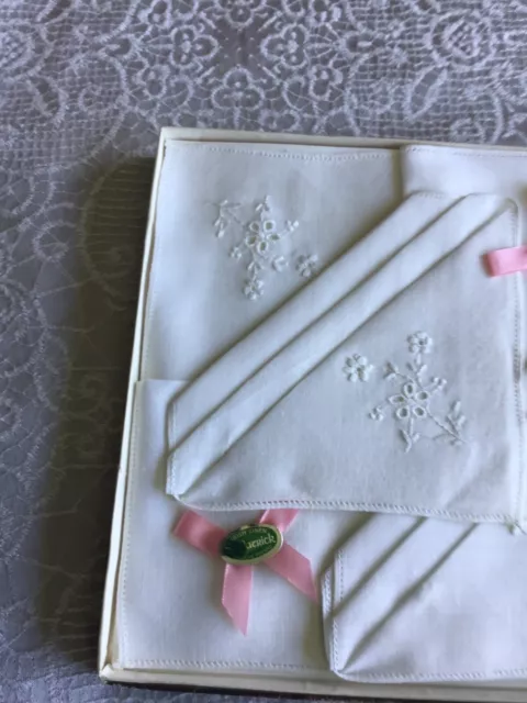 Boxed Set Of 3 Finest Quality Irish Linen Ladies Hankies, Whitework Embroidery
