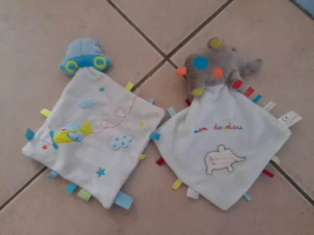 Lot De 2 Doudous Plats - Voiture- Elephant- Simba Nicotoy
