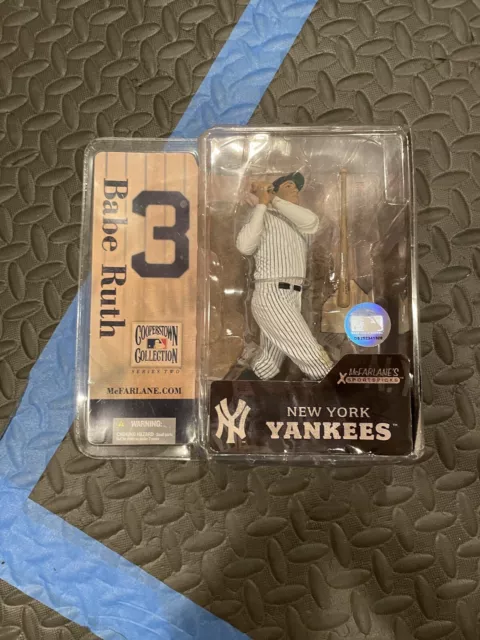 McFarlane MLB Cooperstown Collection 2 - Babe Ruth #3 New York Yankees MOC