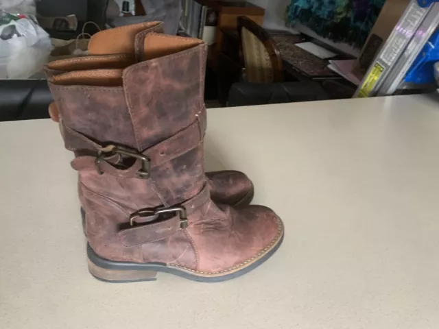 STEVE MADDEN CAVEAT Brown Leather Buckle Biker Boots Womens Size 7