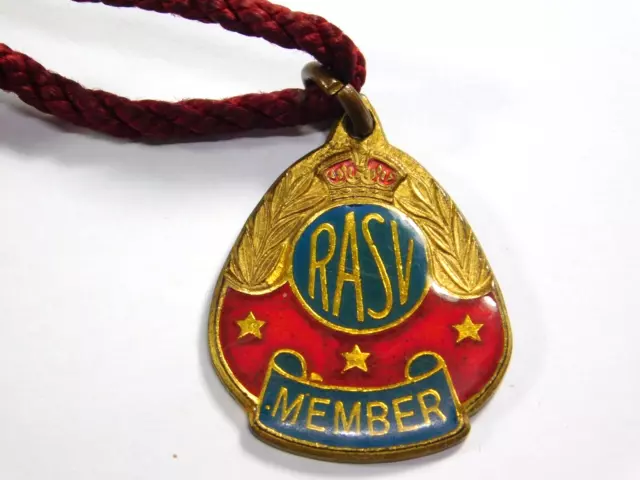 1964 RASV Royal Agricultural Society Of Victoria  Member Badge No. 14