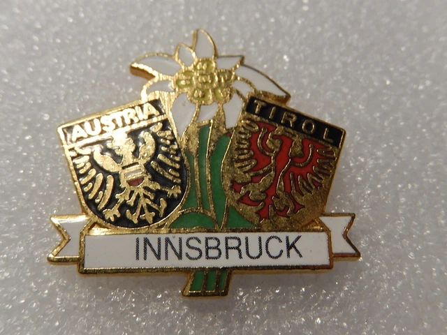 Pin's Vintage Ski Années 1970 Innsbruck - Chapeau Tyrolien, Fait Main En Autriche