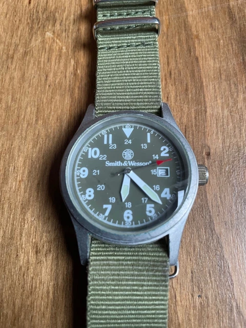 Smith and wesson tactical on sale watch ii