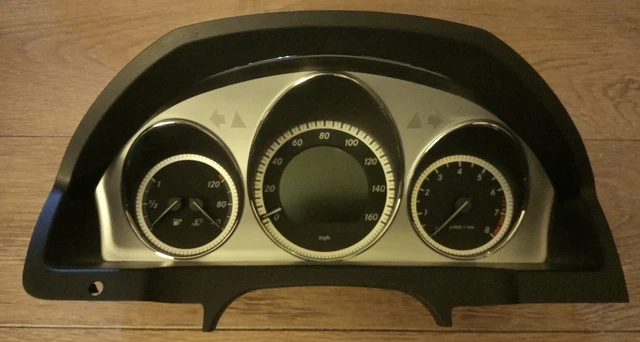 08-11 Mercedes W204 C350 C300 Tachimetro contachilometri cluster strumenti calibro OEM