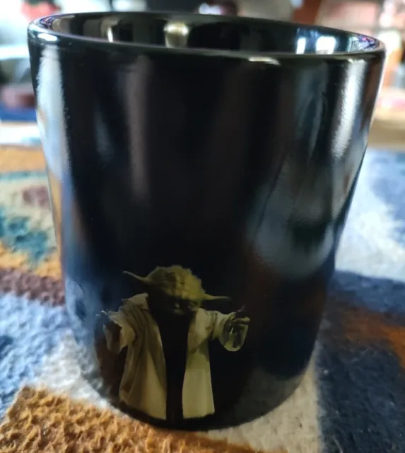 Star Wars Yoda Heat Change Mug New In Box