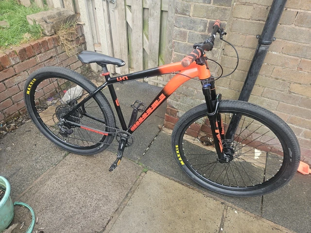 C100 Bike Little Harry C100 LH1 COLECTIVE Bike Hard Tail Wheelie