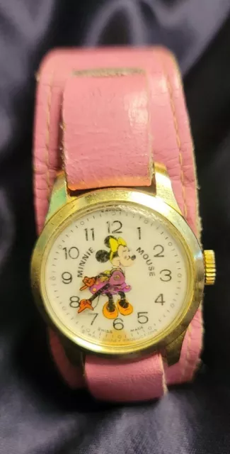 Vintage 1970's Minnie Mouse Bradley Watch Walt Disney Swiss Made Pink Glove Band