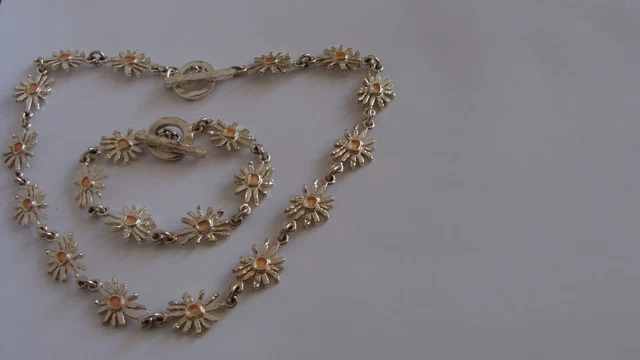 Pendentif BICHE De BERE N°5 - Créateur Français - Étain Doré - Collectionneur