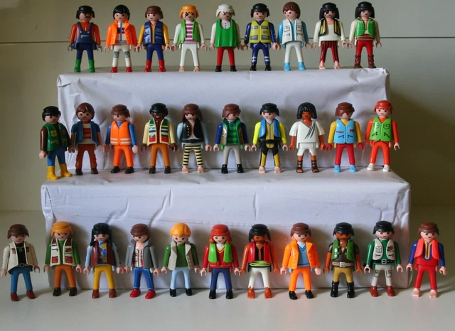 Playmobil -- Pièce de rechange -- Personnage homme -- (S16) --