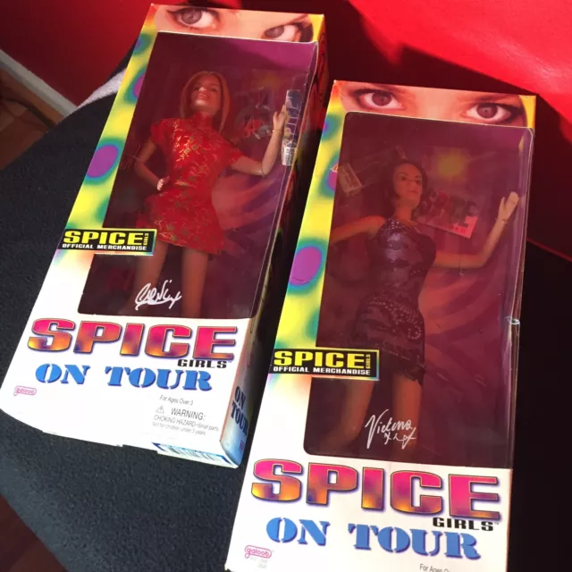 1998 Spice Girls ON TOUR Dolls | Set of 2 (Posh & Ginger) & Rare Book GALOOB NIB