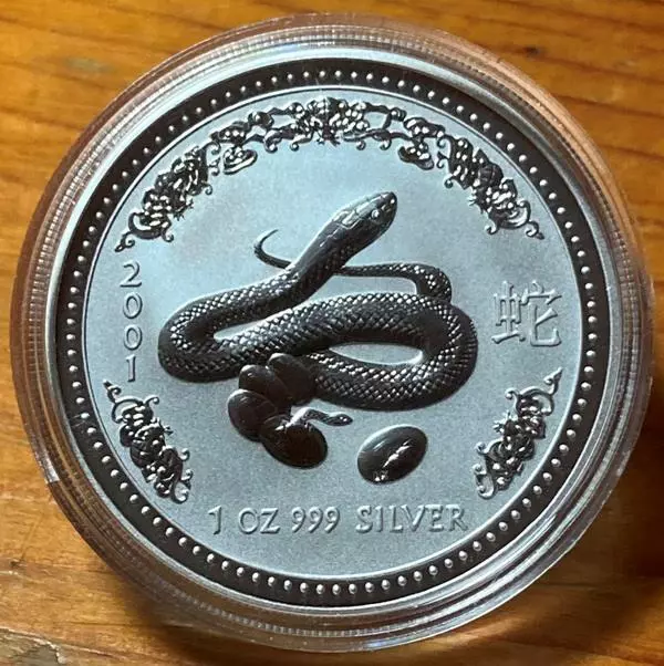 2001 YEAR OF THE SNAKE..1 oz SILVER LUNAR SPECIMEN ISSUE..SERIES ONE..SCARCE.