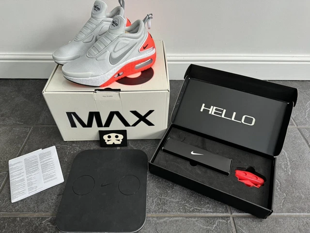 Nike air sales max self tying
