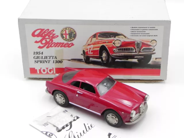 Togi Alfa Romeo Giulietta Sprint 1300 1/23 Vintage Die Cast Wbox