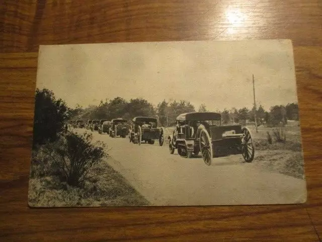 CP militaria / guerre - Batterie de 75 tractée par autos-chenilles