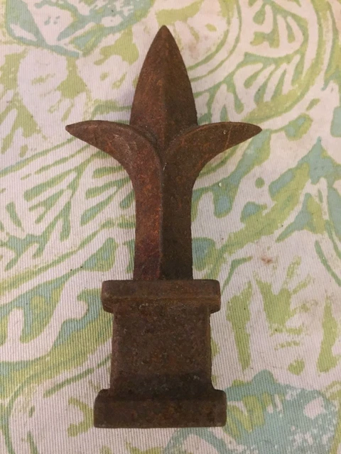 Vintage Cast Iron Gate Fence Topper Finial Gothic Spire 5.5" tall