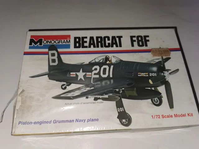 BEARCAT F8F PISTON-ENGINED Grumman Navy Plane Monogram | No. 6789 | 1: ...