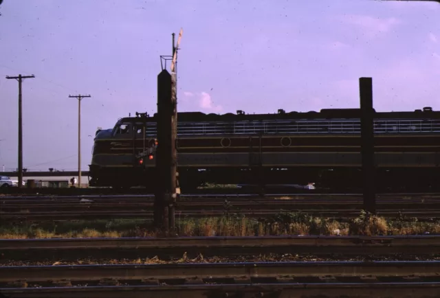Erie Lackawanna EMD E8 Kodachrome orignal Kodak Slide