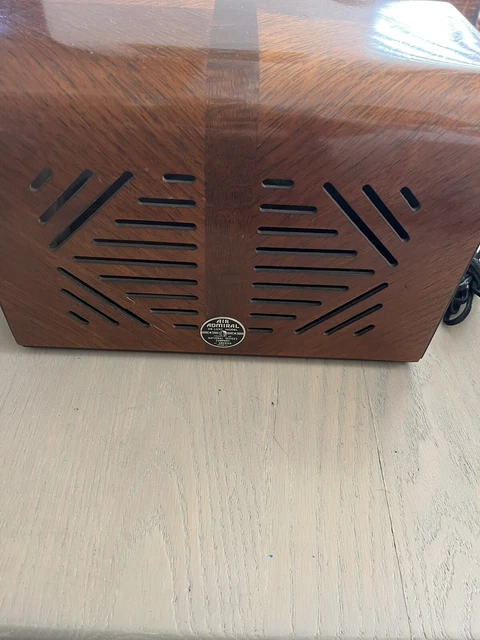 Vintage  Air Admiral Deluxe Ozone generator-beautiful herringbone walnut case