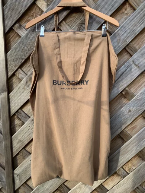Burberry coat dust bag deals