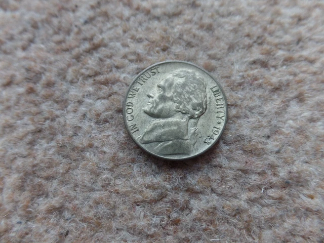 Rare Collection   American Jefferson Coin 5 Cents 1943 P - 21.2mm .  Good Gift.
