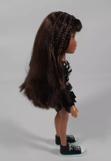 Jade Bratz Doll Dressed wearing Yasmin Treasures Outfit MGA 2001 Vintage 25cm 3