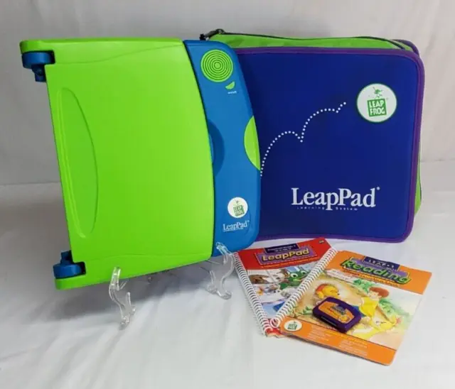 Leap Frog LeapPad  ORIGINAL Learning System with 2 BOOKS & STORAGE Case WORKS