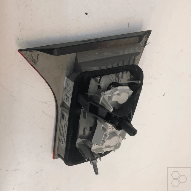 231751_7 231751_7