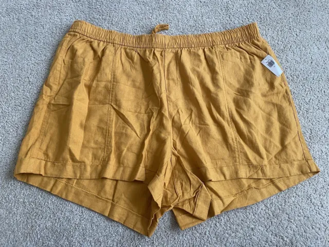 NWT old navy womens 3X Golden linen blend shorts