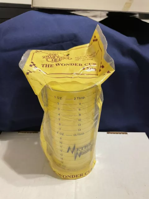 The Wonder Cup For Dry & Liquid Measuring By Pampered Chef #2220 New. DC 5