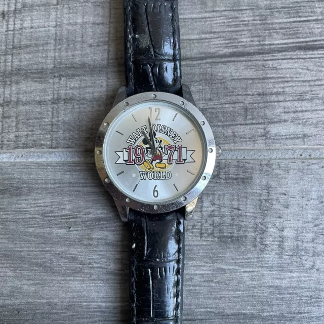 Authentic Walt Disney World 1971 Mickey Mouse Watch Works Limited Release
