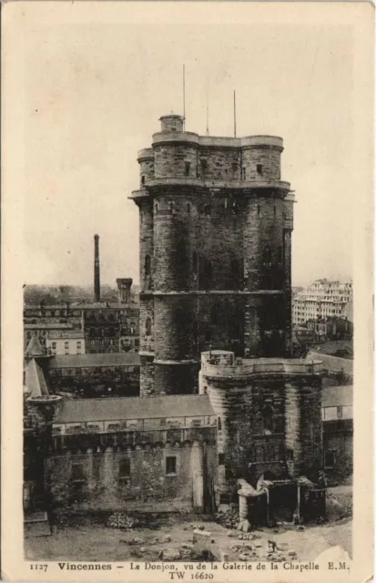 CPA VINCENNES - The dungeon seen from the gallery of the chapel (146901)