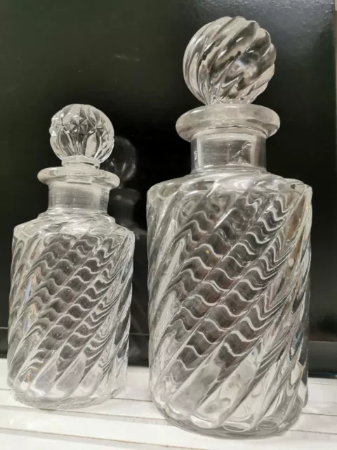 lot de 2 anciens flacons à Parfum, Cristal de Baccarat