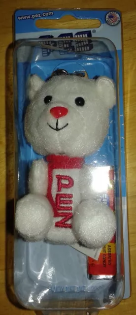 Polar Bear PEZ dispenser keychain  NEW