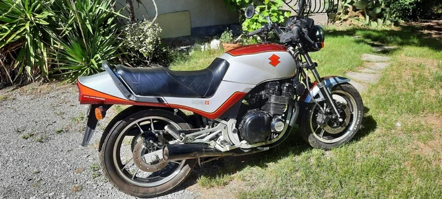 Suzuki GSX 550 ES 2