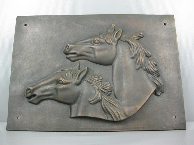 massive Wandplatte Relief Bild Gusseisen Pferde Pferdekopf 6,25Kg M: 43,5x30,5cm