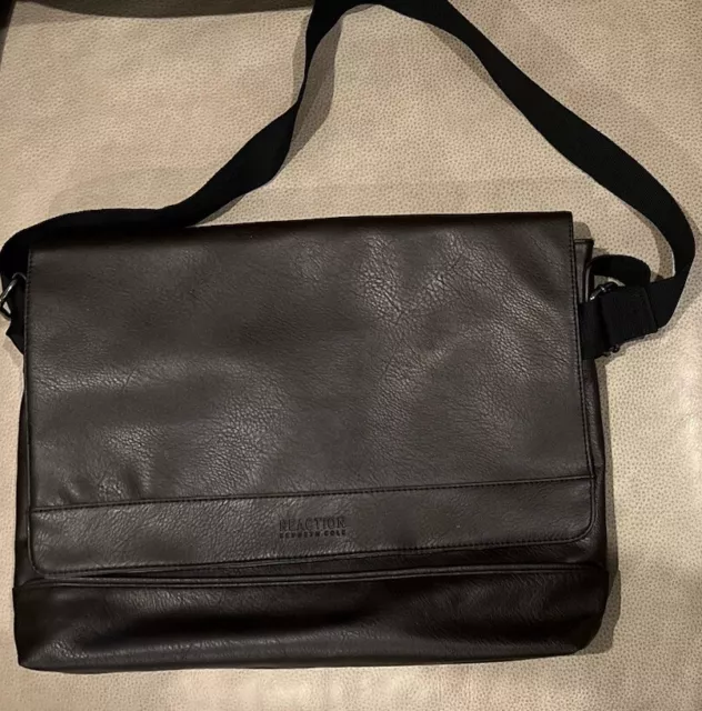 Kenneth Cole Reaction Brown  Laptop Messenger Bag Soft Briefcase