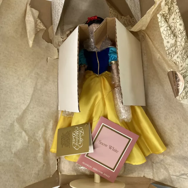 Franklin Heirloom Dolls Snow White Porcelain Doll First Edition 1993 NOB COA